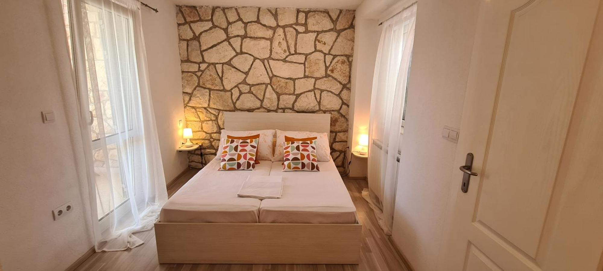 Apartments Antonia Hvar Town Exterior photo