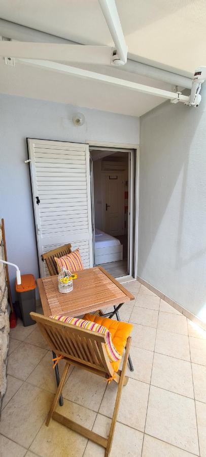 Apartments Antonia Hvar Town Exterior photo