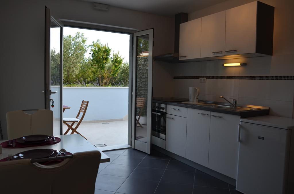 Apartments Antonia Hvar Town Exterior photo
